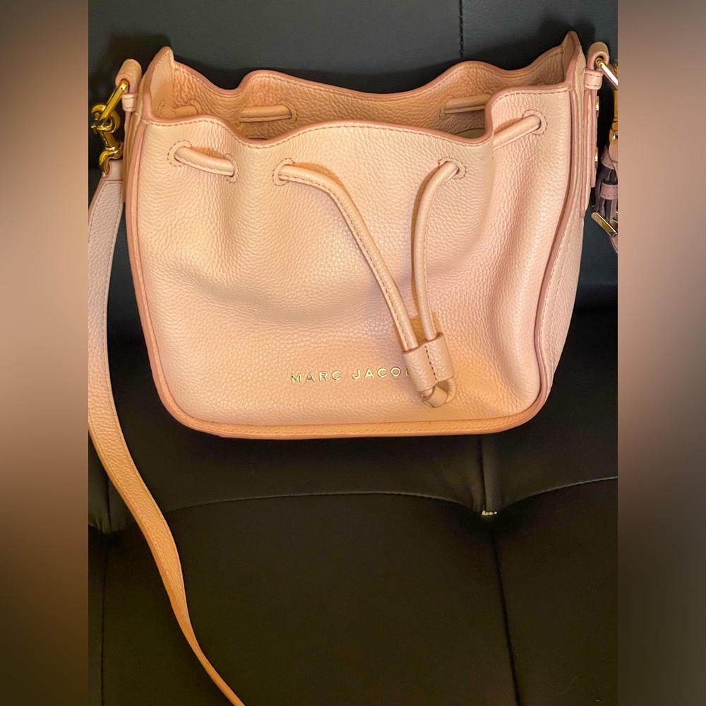 Marc Jacob’s pink leather bucket bag